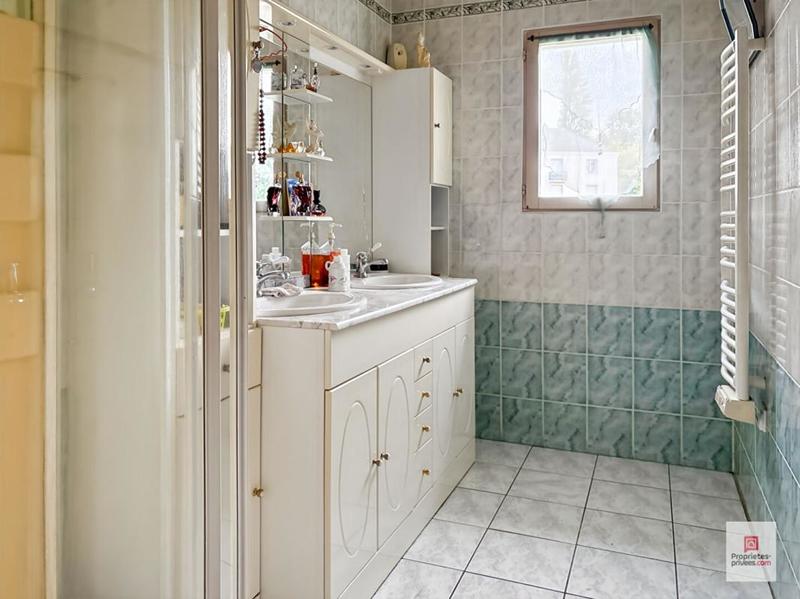 Maison - 141 m² - 6 pièces