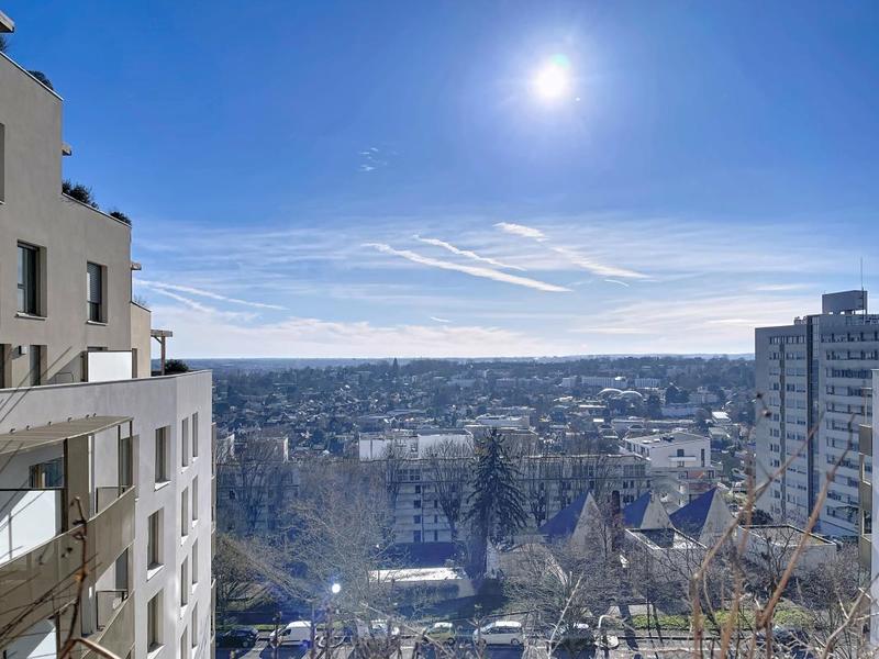 Appartement - 103 m² - 5 pièces