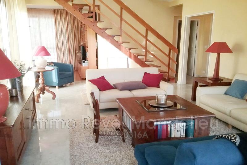 Appartement - 122 m² - 5 pièces