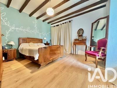 Maison de campagne - 200 m² - 8 pièces