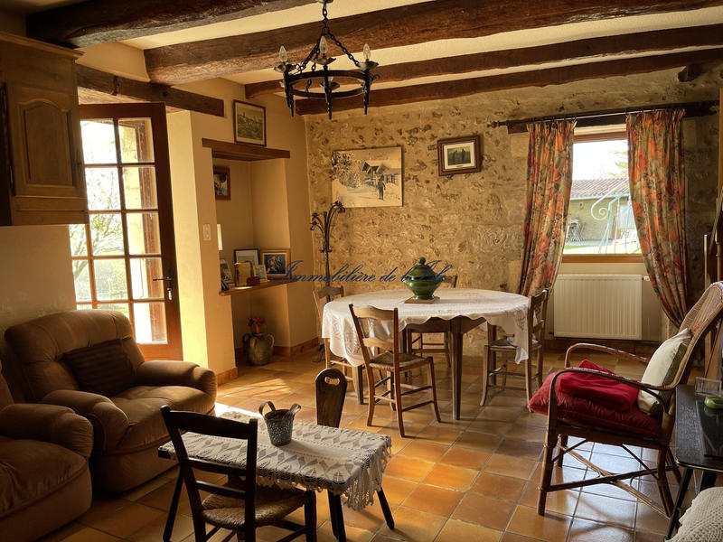 Maison - 155 m² - 7 pièces