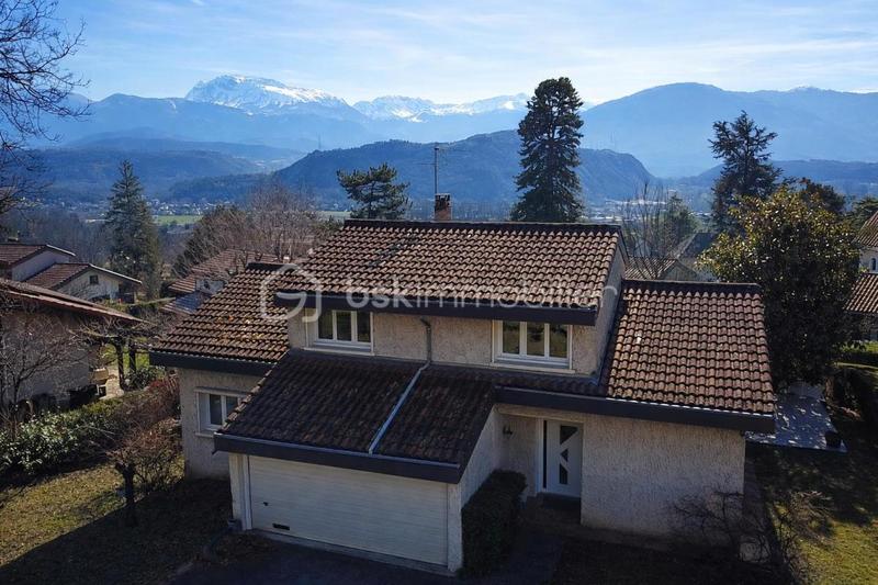 Maison - 153 m² - 6 pièces