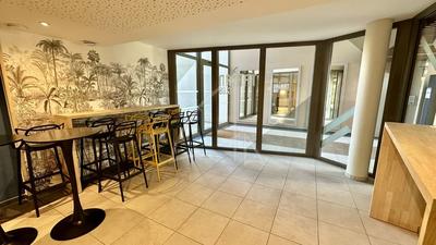 Bureau - 56 m² - 2 pièces