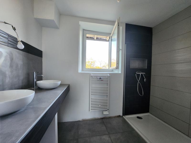 Maison - 84 m² - 5 pièces