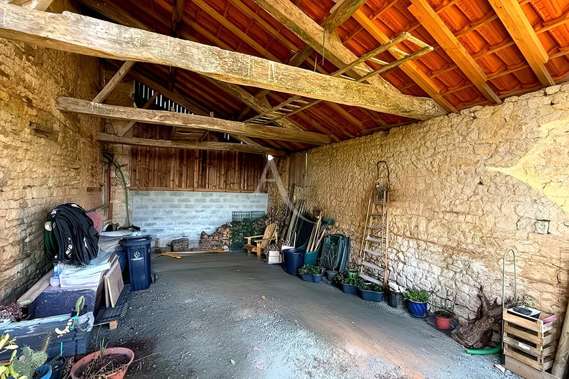 Maison - 97 m² - 3 pièces