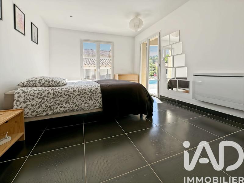 Maison - 133 m² - 6 pièces