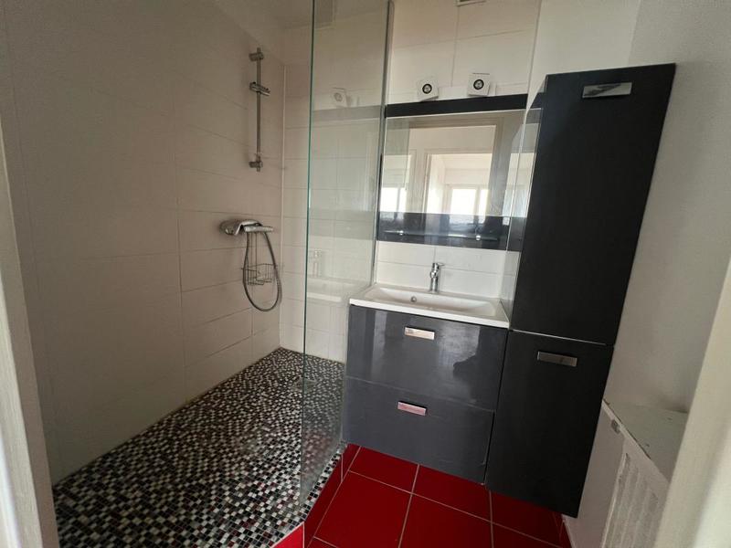 Appartement - 118 m² - 6 pièces