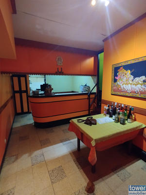 Local commercial - 110 m²