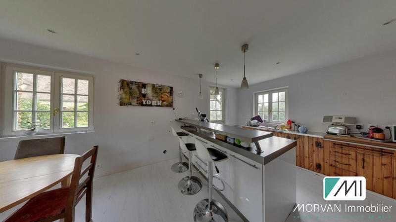 Maison - 479 m² - 15 pièces