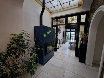 Maison - 178 m² - 7 pièces