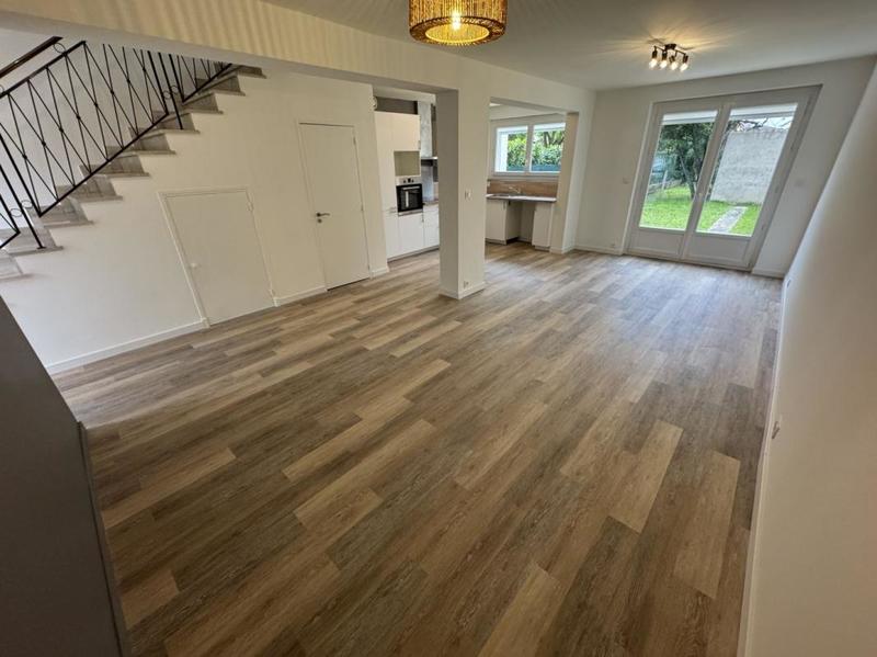 Maison - 95 m² - 4 pièces