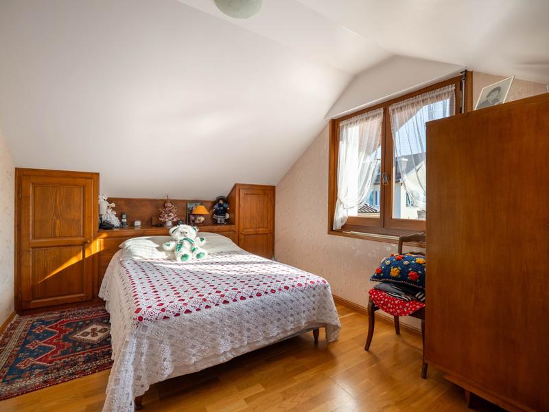 Maison ancienne - 325 m² - 13 pièces