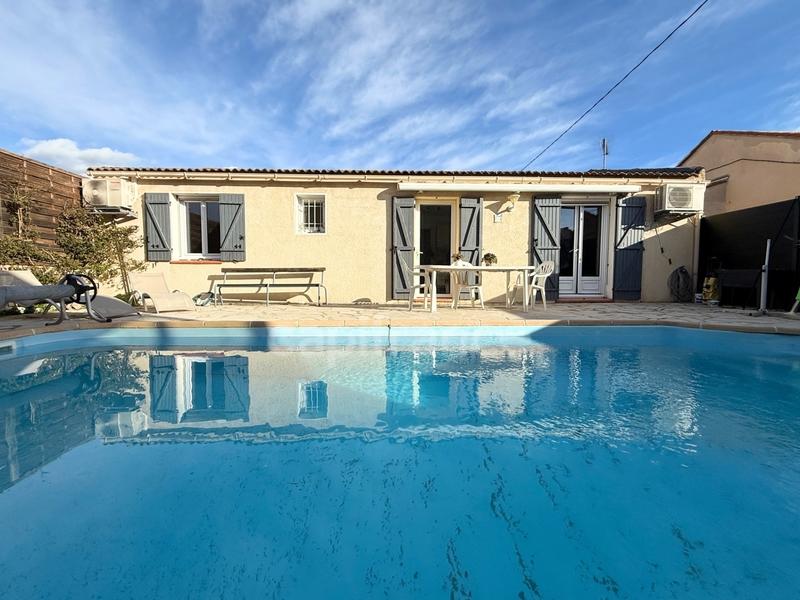 Maison - 95 m² - 5 pièces