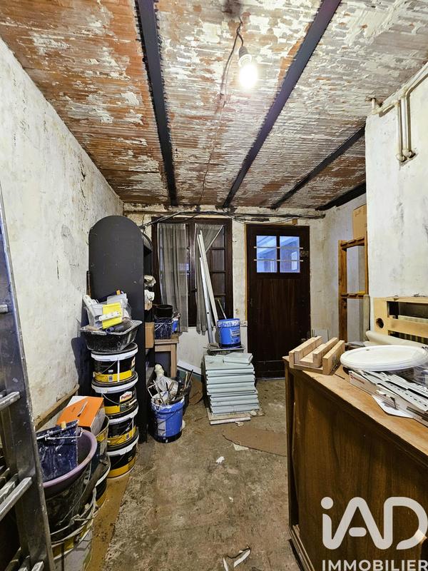 Maison - 141 m² - 9 pièces