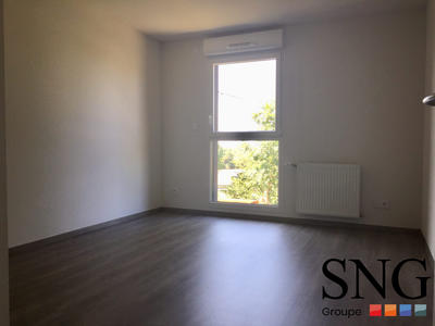 Appartement - 94 m² - 4 pièces
