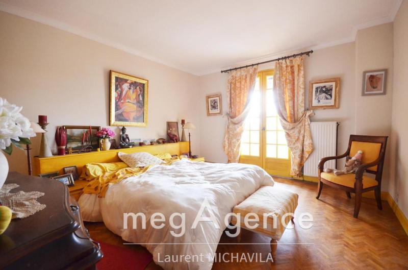 Maison - 140 m² - 8 pièces