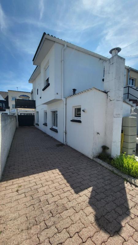 Maison - 111 m² - 5 pièces