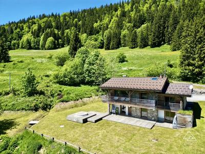 Châlet - 176 m² - 7 pièces