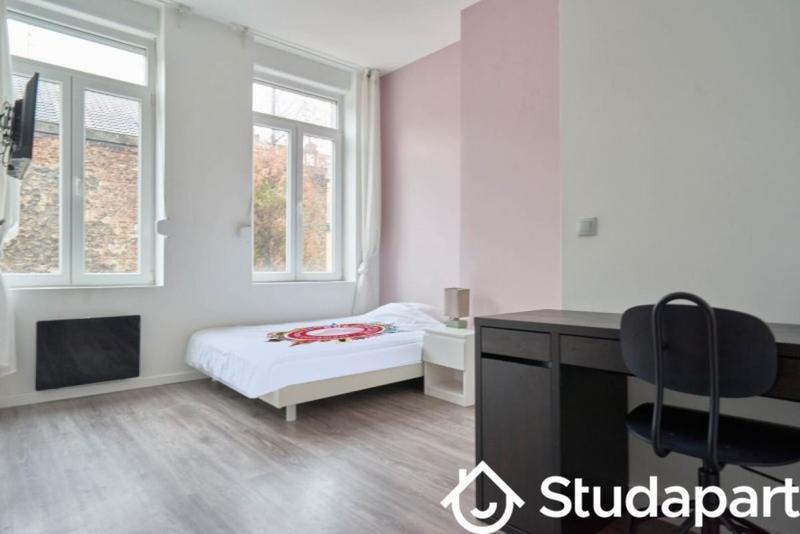 Chambre - 9 m² - 1 pièce