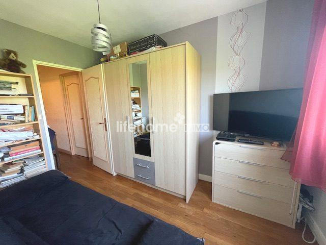 Maison traditionnelle - 81 m² - 4 pièces