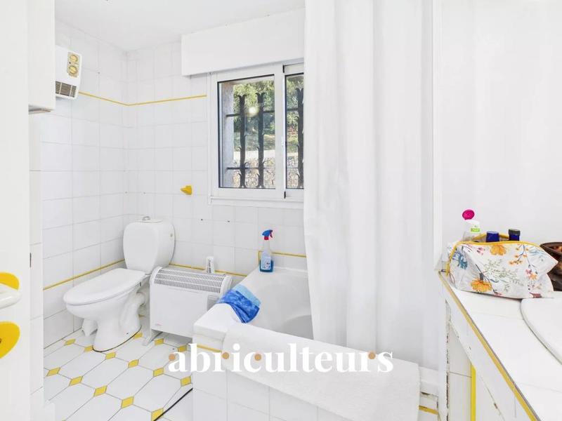 Appartement - 216 m² - 7 pièces