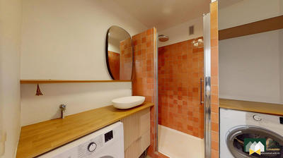 Appartement - 70 m² - 3 pièces