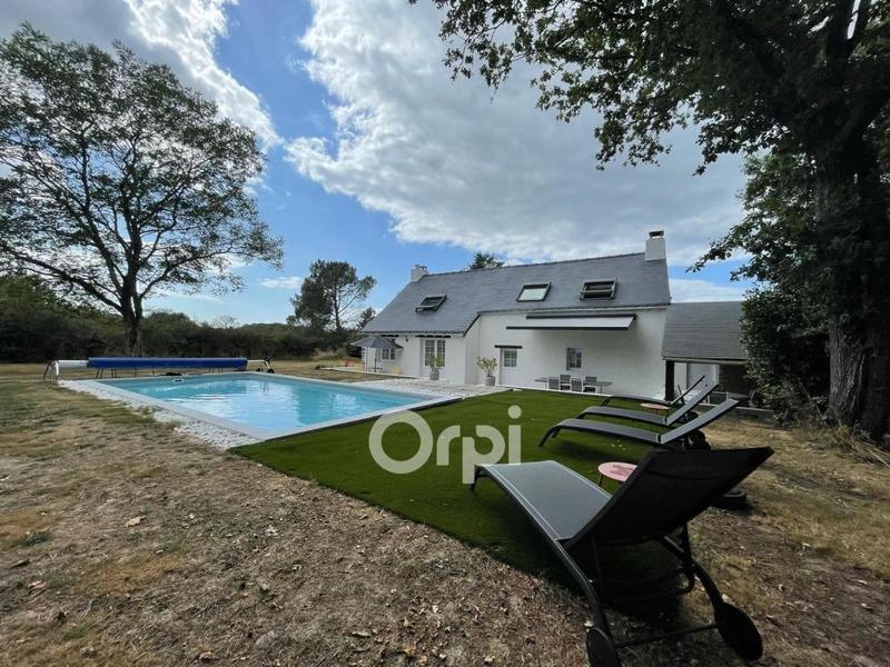 Maison - 175 m² - 6 pièces