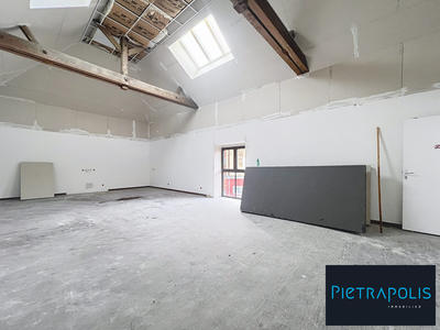 Bureau - 120 m² - 2 pièces