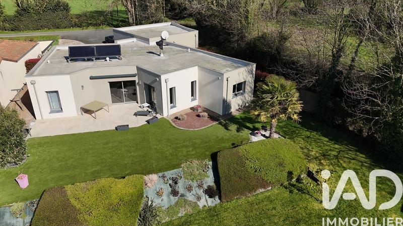 Maison - 123 m² - 4 pièces