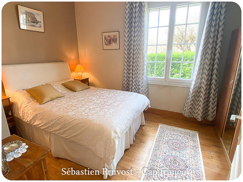 Maison - 102 m² - 5 pièces
