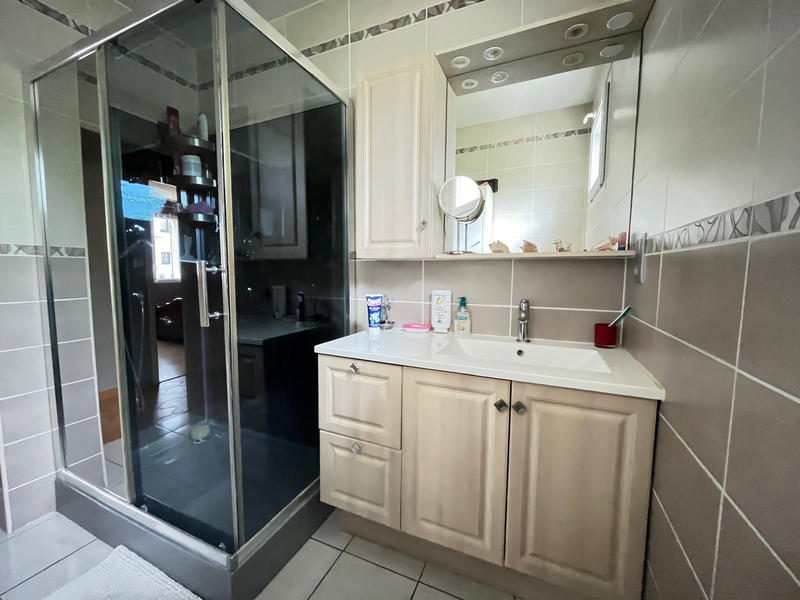 Villa - 98 m² - 5 pièces