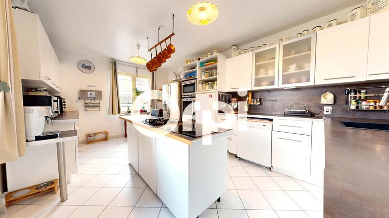 Maison - 150 m² - 7 pièces