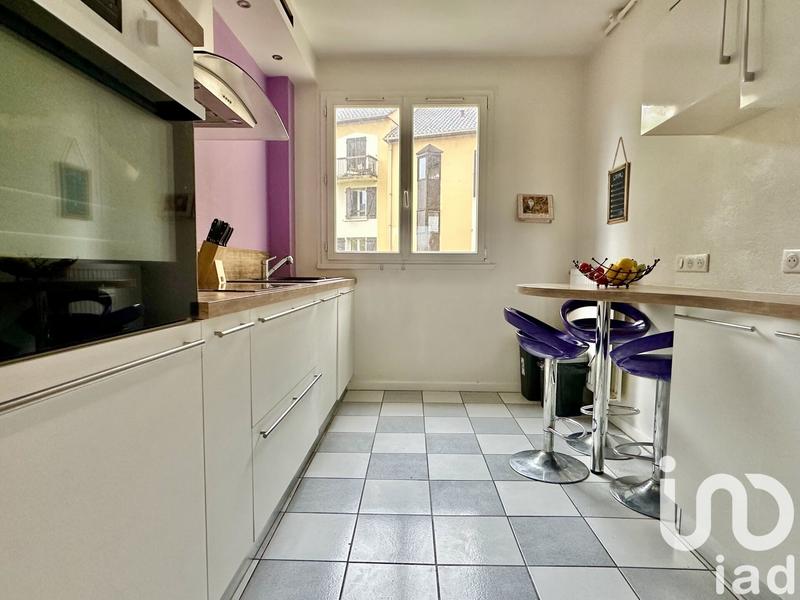 Appartement - 83 m² - 4 pièces