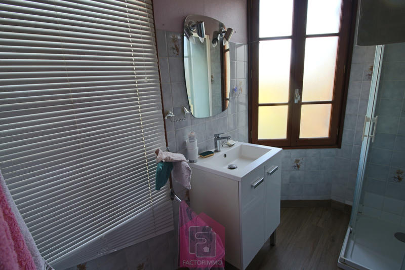 Maison - 160 m² - 7 pièces