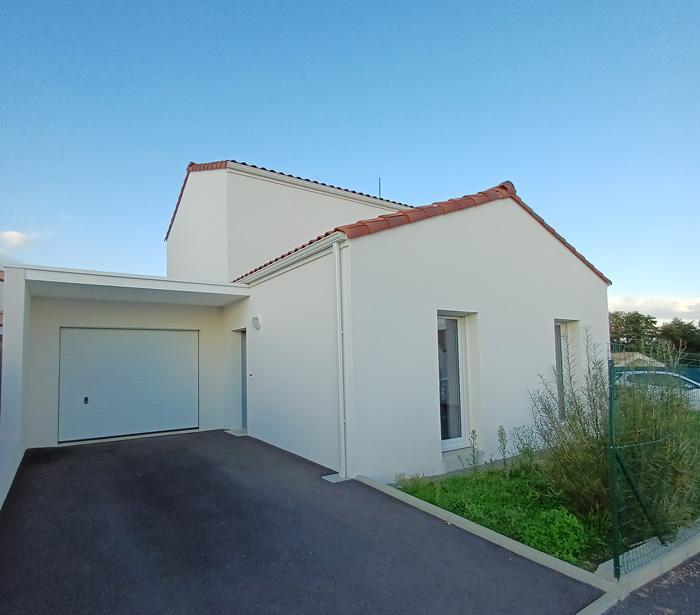 Maison - 86 m² - 4 pièces