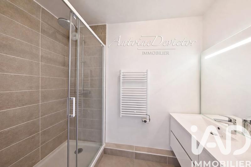 Appartement - 100 m² - 4 pièces