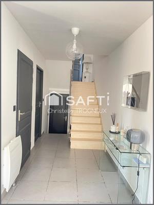 Maison - 137 m² - 6 pièces