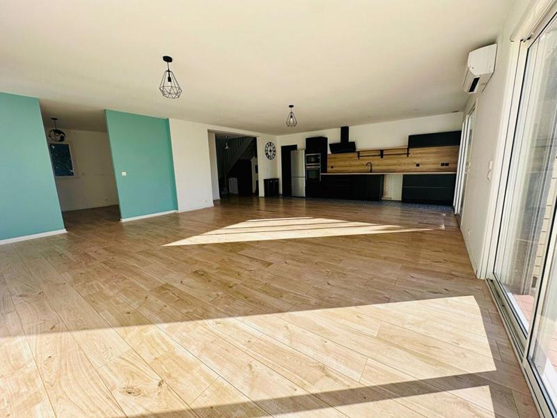 Maison - 144 m² - 6 pièces