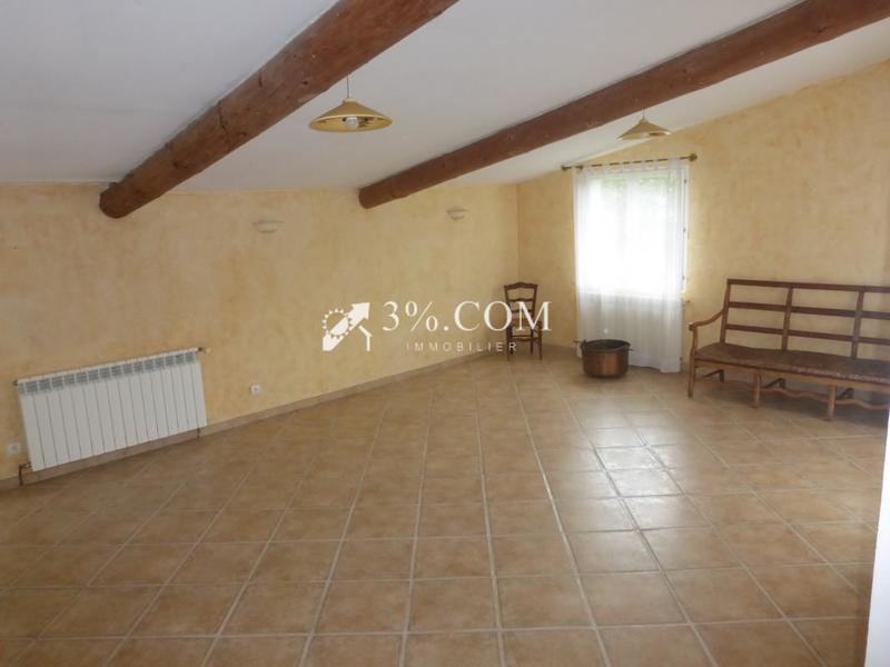 Propriété - 138 m² - 6 pièces