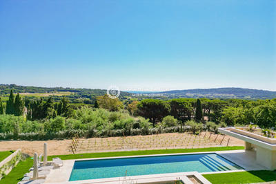 Villa - 614 m² - 10 pièces