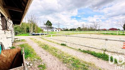 Maison - 437 m² - 5 pièces