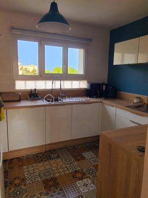 Appartement - 65 m² - 4 pièces