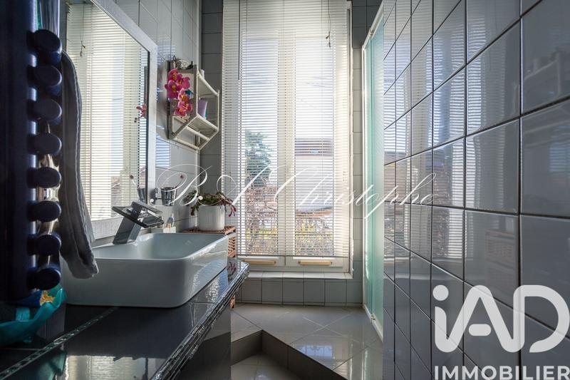 Maison - 87 m² - 4 pièces