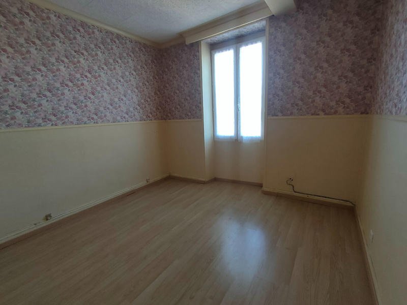 Maison - 190 m² - 8 pièces