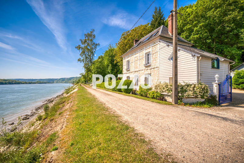 Maison - 140 m² - 6 pièces