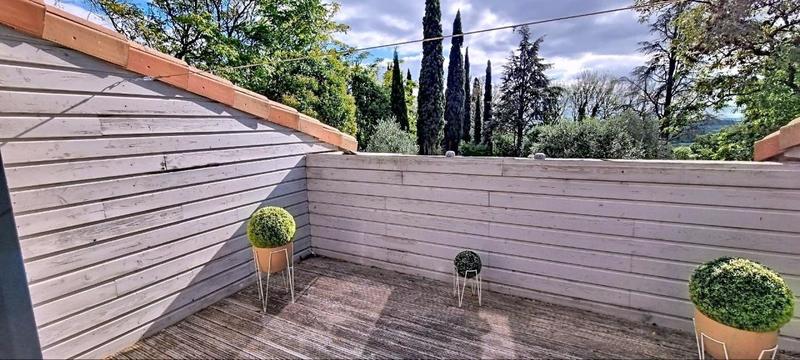 Maison - 315 m² - 7 pièces