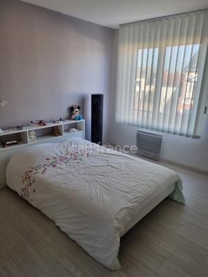 Maison - 570 m² - 11 pièces