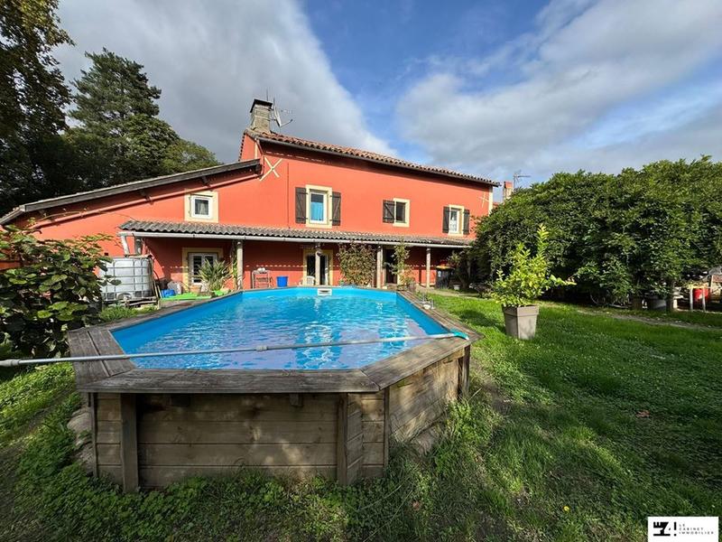 Maison traditionnelle - 173 m² - 6 pièces