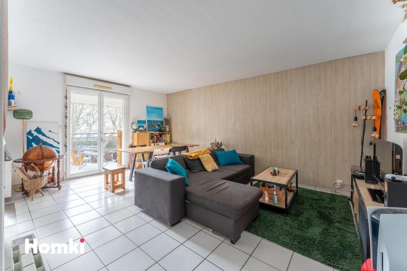 Appartement - 65 m² - 3 pièces