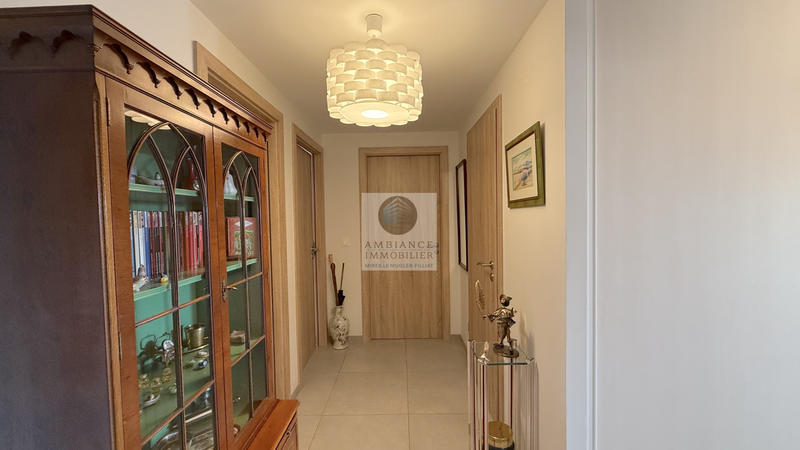 Appartement - 81 m² - 4 pièces